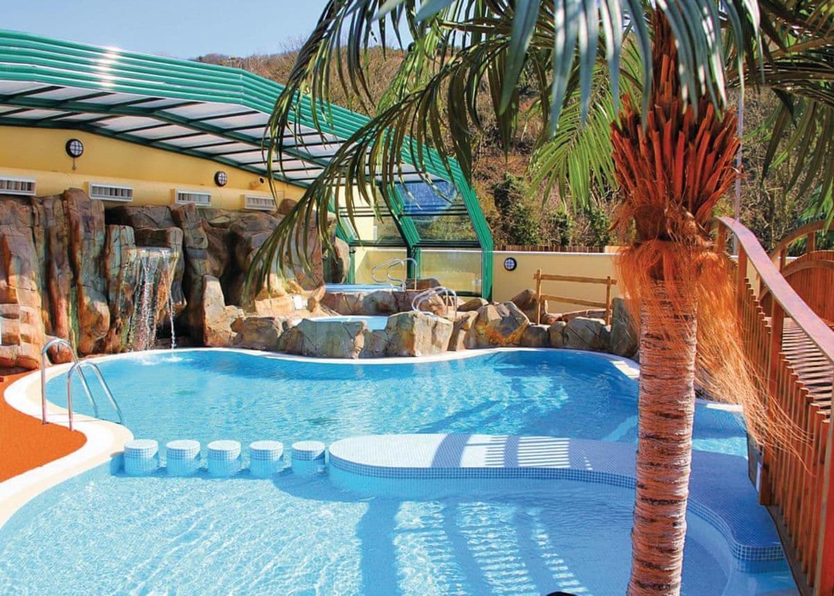 Cardigan Bay Holiday Park Exteriör bild